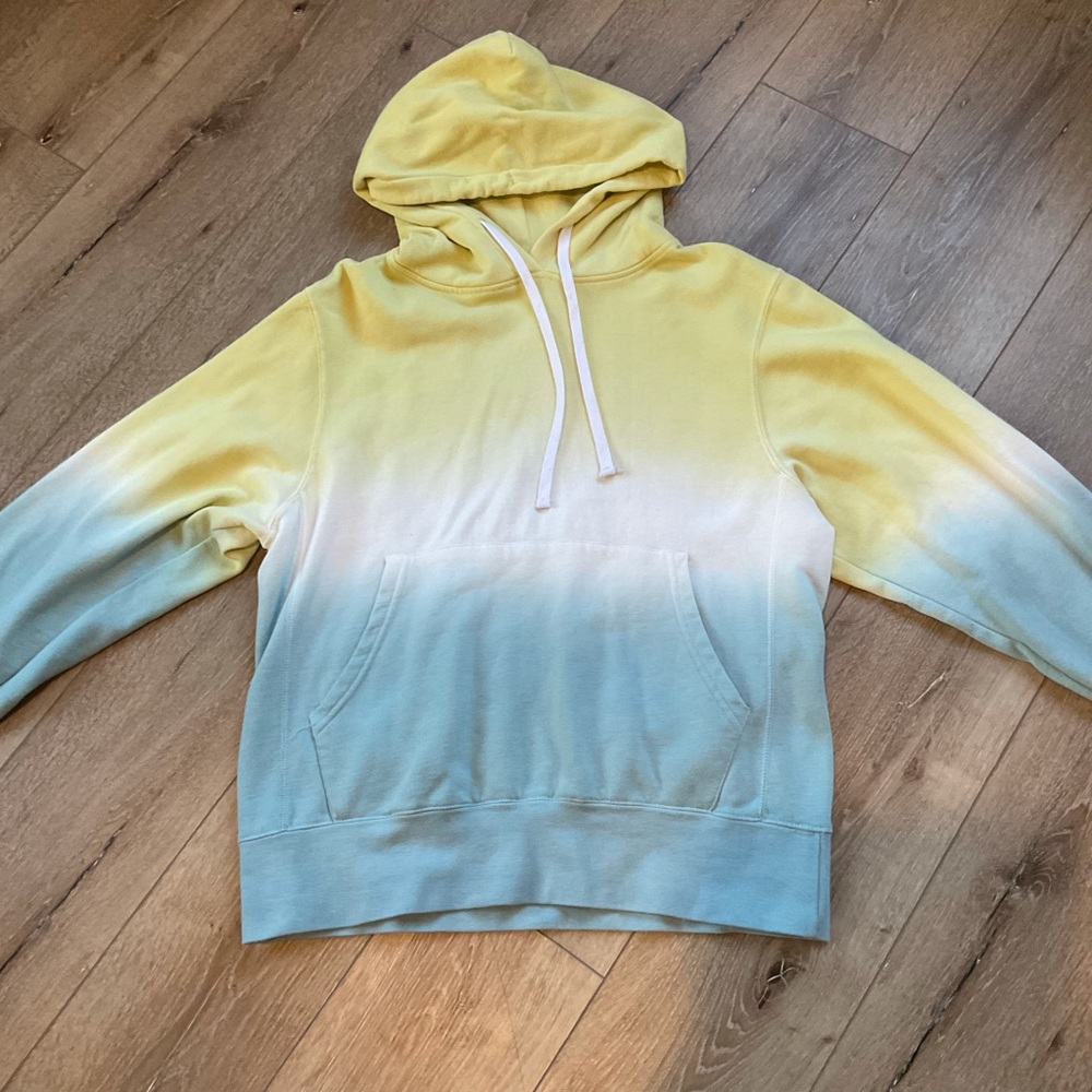Ombré tie dye hoodie, size Large, EUC